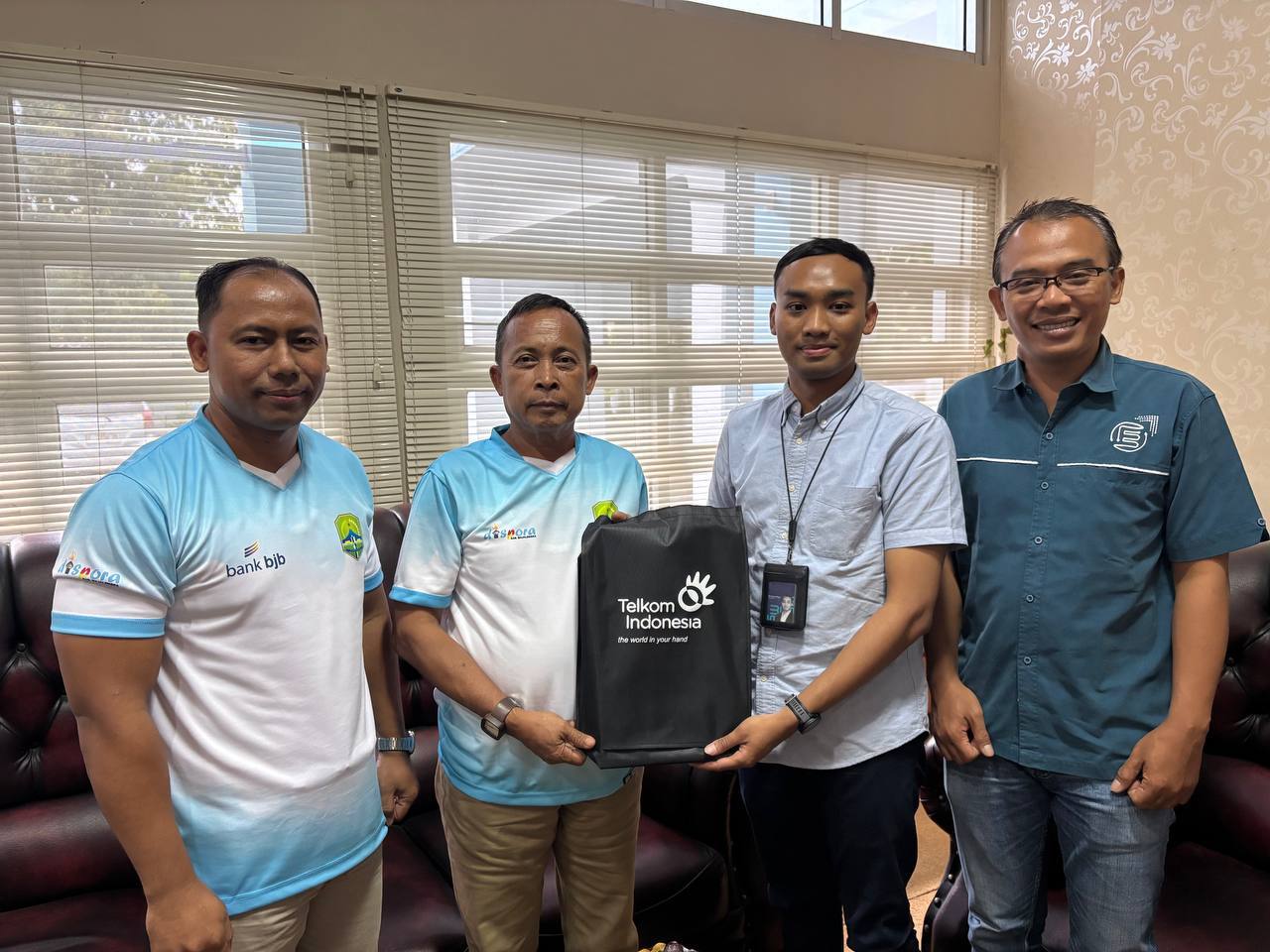 Kolaborasi Telkom Witel Priangan Timur dan Bappedalitbang Majalengka Wujudkan Smart Governance Berbasis Data