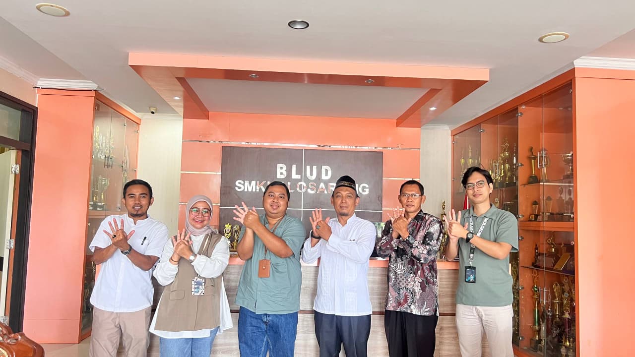 SMKN 1 Losarang Siapkan Talenta Digital Bersama Indibiz dan KiDi IoT
