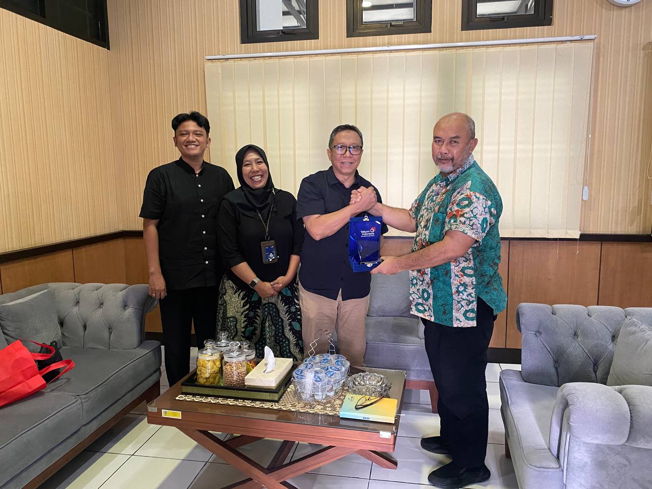 Pemkot Tasikmalaya Terima Kunjungan GM Telkom Witel Priangan Timur untuk Pererat Kerja Sama Digital
