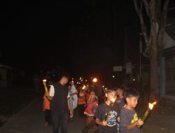 Kolaborasi Mahasiswa Kukerta Universitas Riau dan KKN Universitas Andalas Gelar Ratik Tolak Bala di Nagari Lareh Nan Panjang Selatan