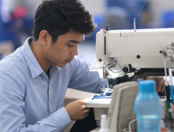 MOQ Produksi Tas Custom: Berapa Minimal Order di Konveksi Tas Bandung?